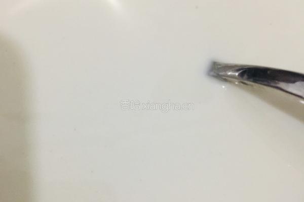 鸡蛋肠仔手抓饼的做法图解4
