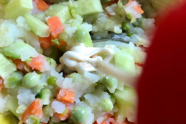 低脂土豆泥沙拉的做法图解7