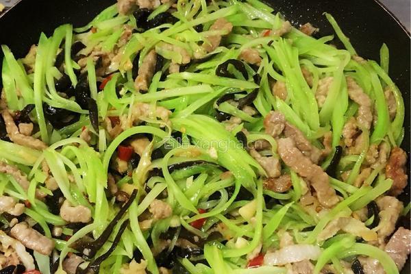 家庭版鱼香肉丝的做法图解3