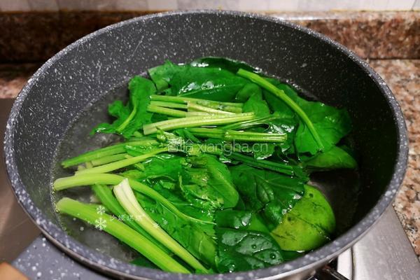 菠菜鸡蛋红薯卷饼的做法图解3