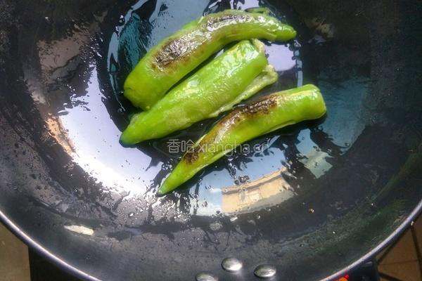 虎皮青椒皮蛋的做法图解5