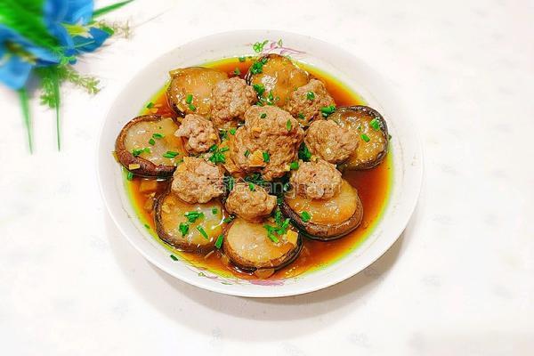 香菇蒸牛腩的做法图解1