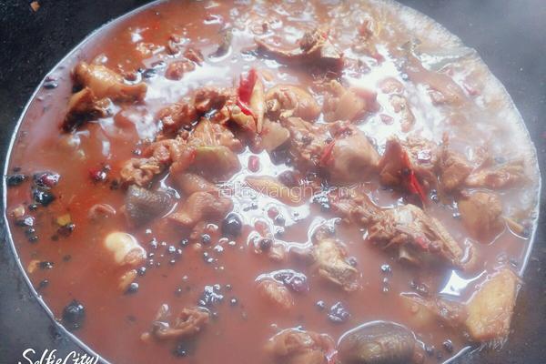香菇土豆小公鸡的做法图解5