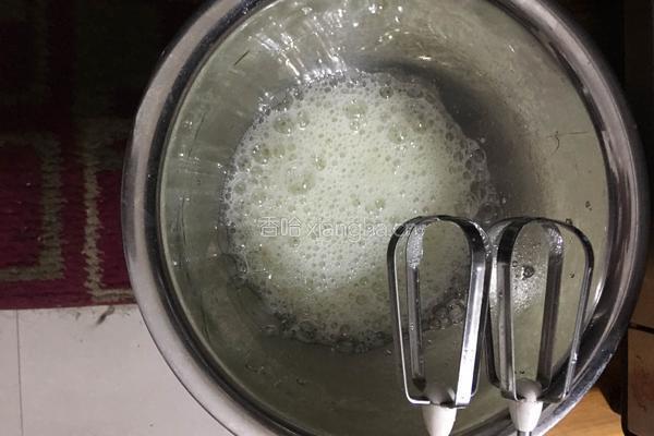 电饭锅蛋糕的做法图解2
