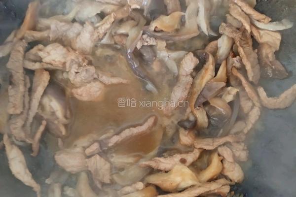 平菇炒肉的做法图解10