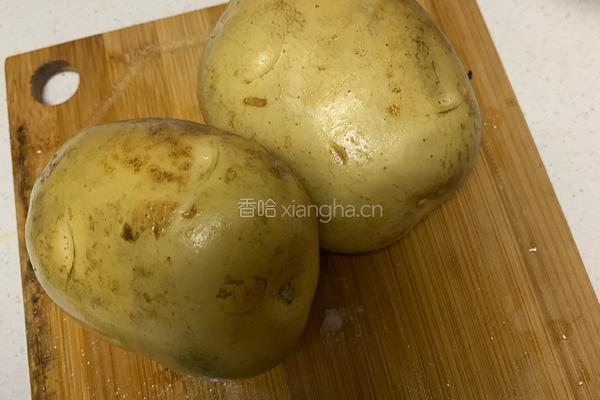 土豆炖豆角的做法图解3