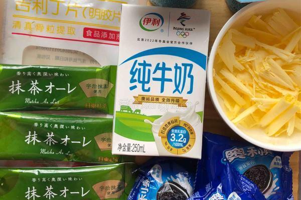 抹茶慕斯的做法图解1