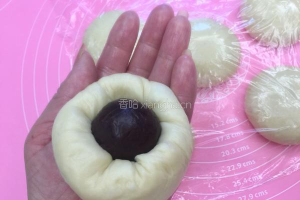 花朵豆沙面包的做法图解8