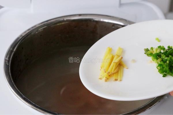香菇鸡丝粥的做法图解6