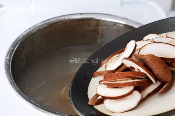 香菇鸡丝粥的做法图解7
