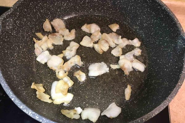肥膘炒莲藕的做法图解6