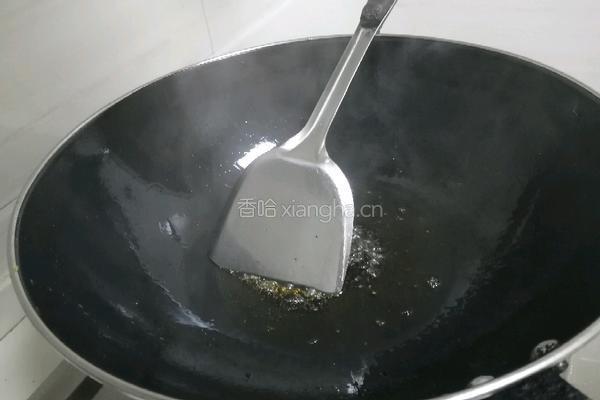 糖醋排骨的做法图解3