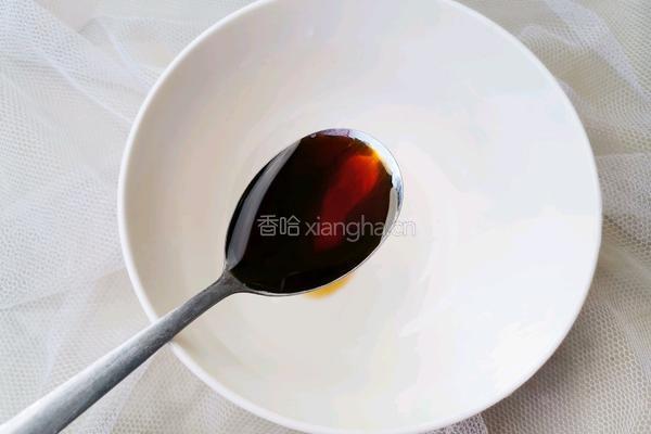 比肉好吃百倍的红烧土豆的做法图解1