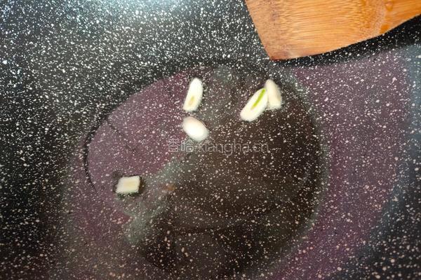 雪菜炒香干的做法图解4