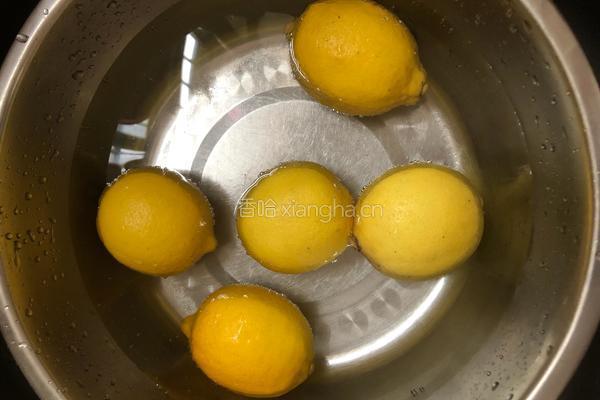 柠檬蜂蜜茶的做法图解3