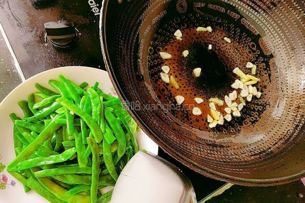 牛腩炒四季豆的做法图解13