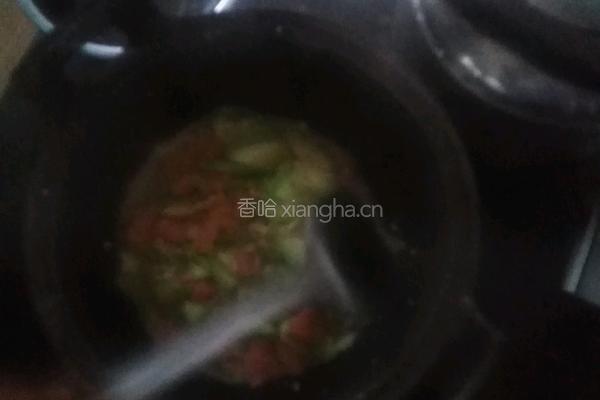 西葫芦炒鸡蛋的做法图解12