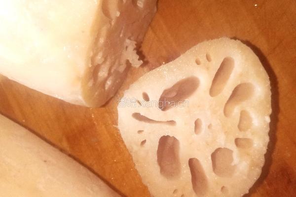 腊肉糯米藕的做法图解6