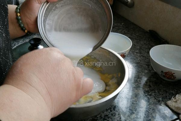 电饭煲蛋糕的做法图解4