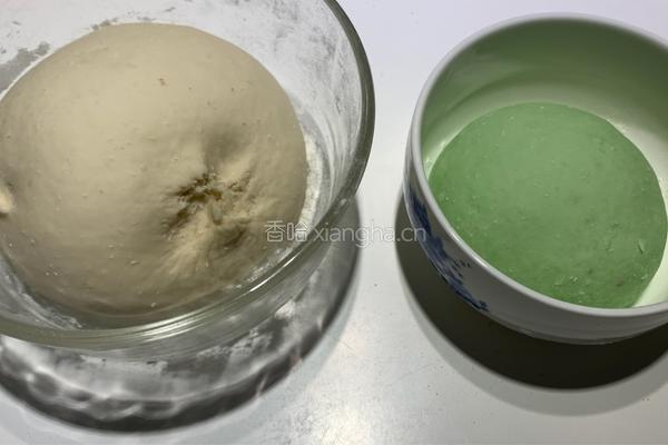 花色玫瑰馒头的做法图解7