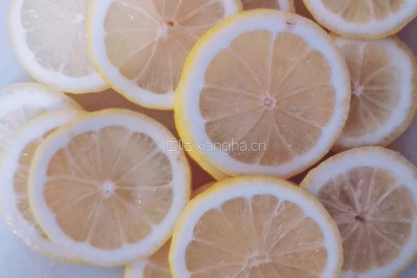 柠檬鸡爪的做法图解3