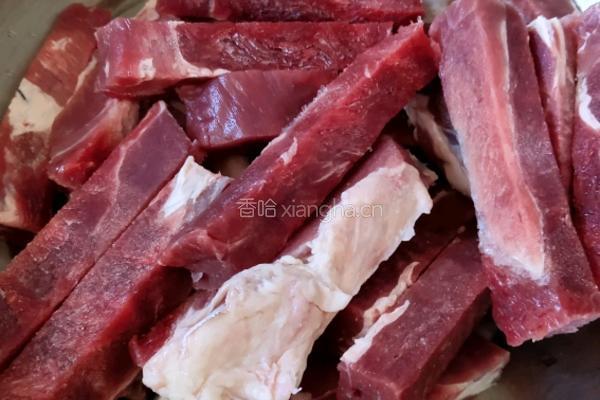 风干牛肉干的做法图解1
