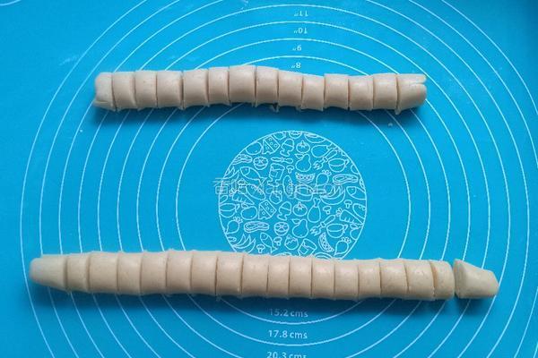 蛋黄小饼干的做法图解12
