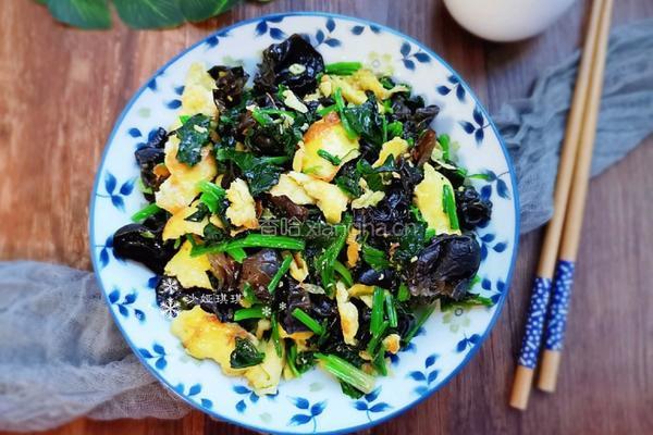 菠菜木耳炒鸡蛋的做法图解15
