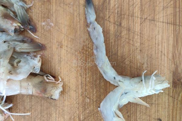 蒜蓉粉丝开边虾的做法图解2