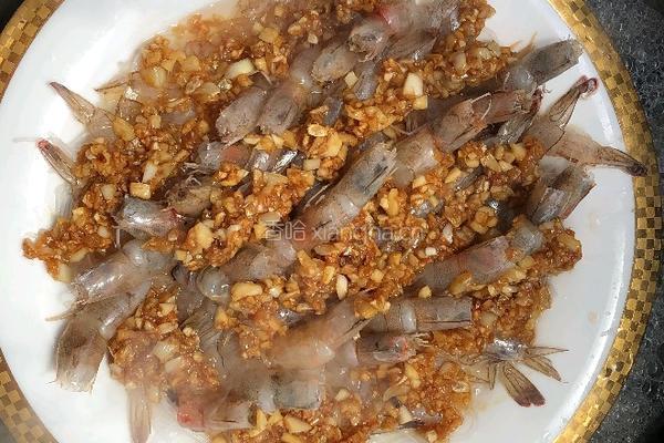 蒜蓉粉丝开边虾的做法图解7