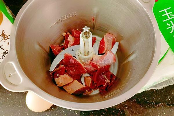 番茄鸡蛋牛腩汤的做法图解4