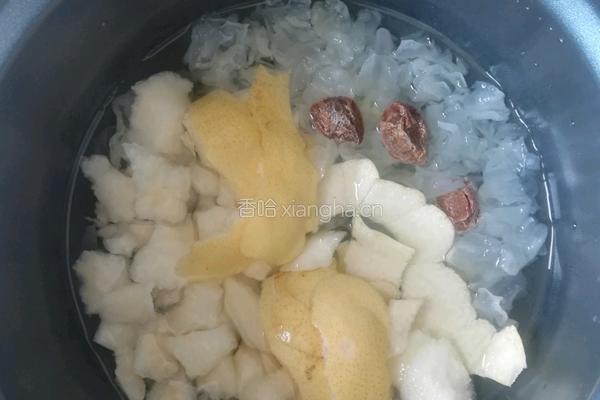 小吊梨汤的做法图解3