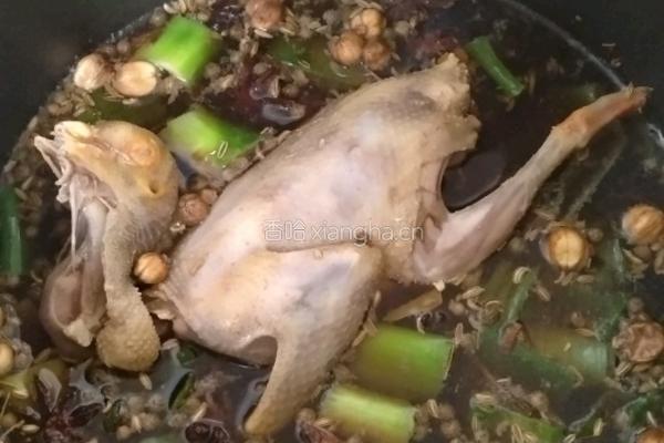 卤鸽子的做法图解2