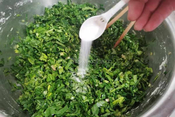 菠菜疙瘩的做法图解2