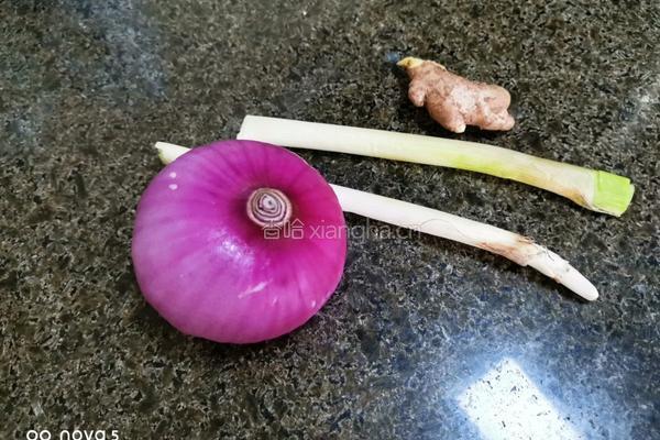 自制鲜肉烤肠的做法图解2
