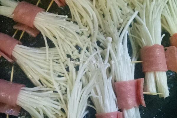 培根金针菇的做法图解7