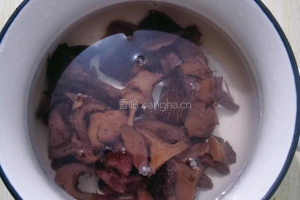 蘑菇炒尖椒的做法图解6