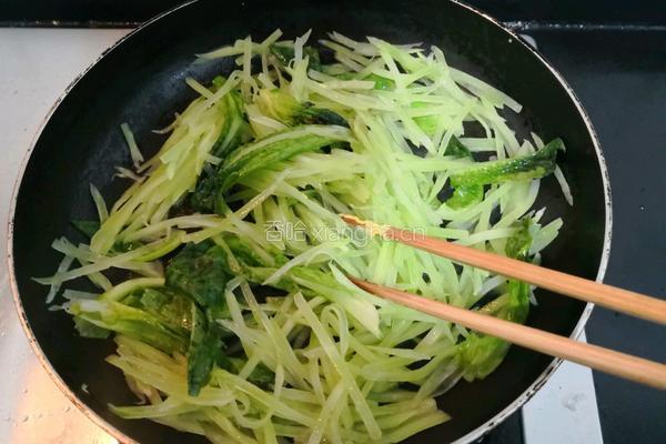 莴笋炒鸡蛋的做法图解15