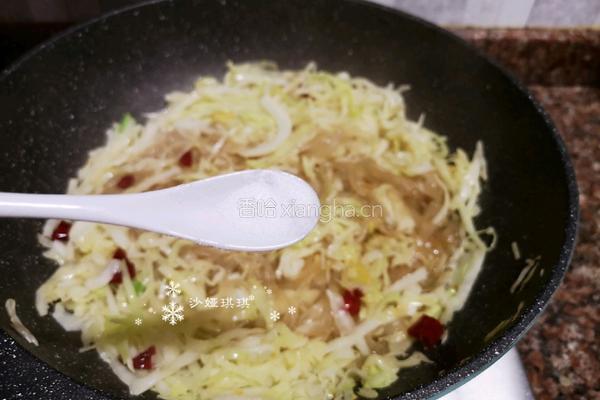 卷心菜炒粉丝的做法图解10