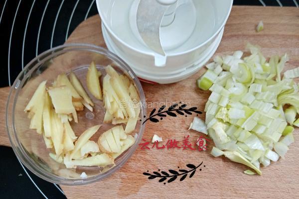 清真菜芝麻牛肉的做法图解3