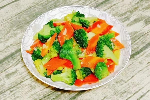 西蓝花炒胡萝卜的做法图解15