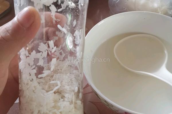 大米肠粉的做法图解1