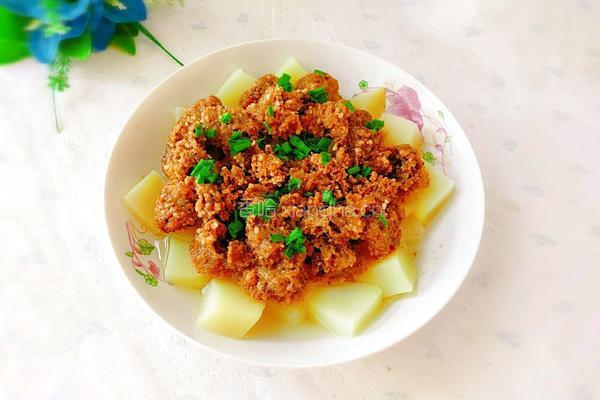 土豆粉蒸牛腱的做法图解1