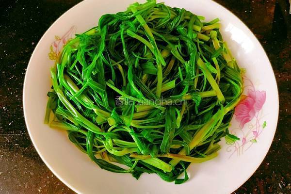 花生拌空心菜的做法图解6
