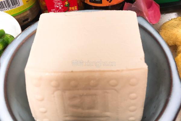 辣烧豆腐的做法图解1