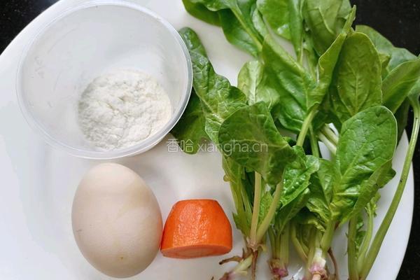 菠菜蛋卷的做法图解1