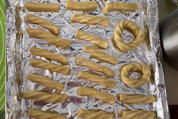 宝宝出牙期磨牙棒婴儿辅食简单无油无糖无盐香蕉饼干的做法图解4