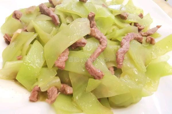 牛肉丝炒莴笋片