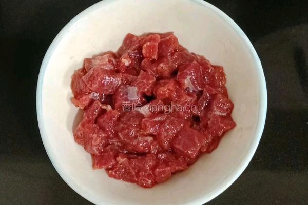 芹菜丁炒牛肉的做法图解6