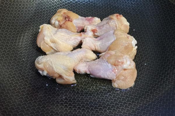 鸡翅根烧荷兰豆的做法图解4